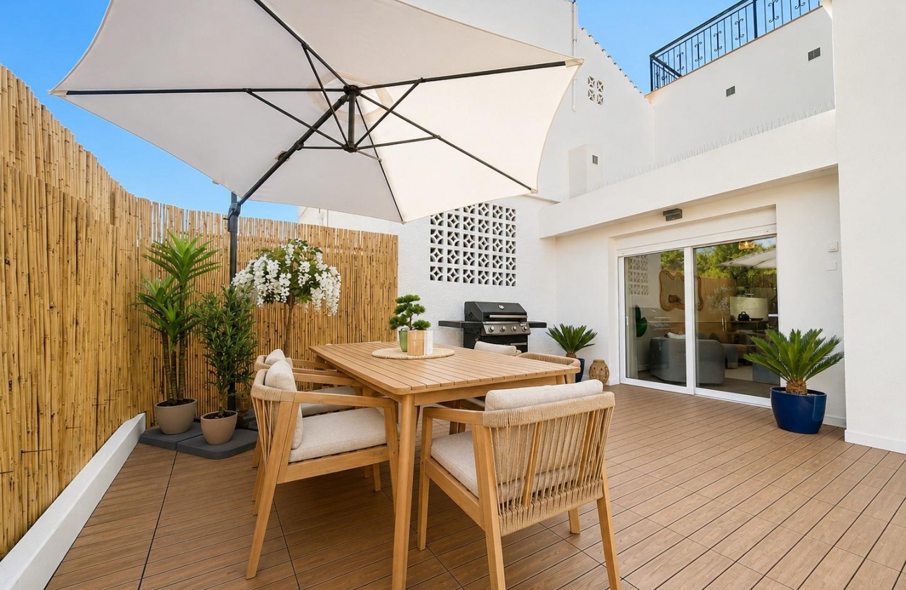 Resale - Townhouse - Orihuela Costa - Punta Prima