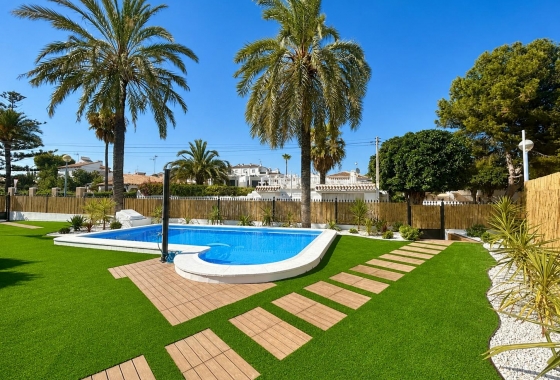 Resale - Townhouse - Orihuela Costa - Punta Prima