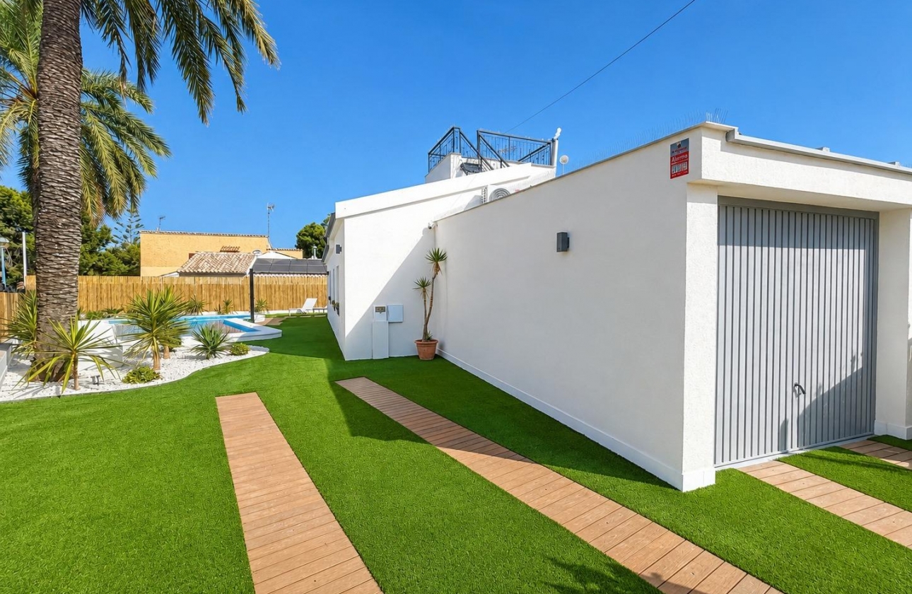 Resale - Townhouse - Orihuela Costa - Punta Prima