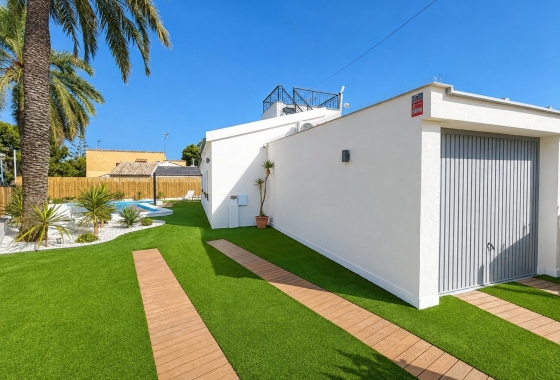Resale - Townhouse - Orihuela Costa - Punta Prima