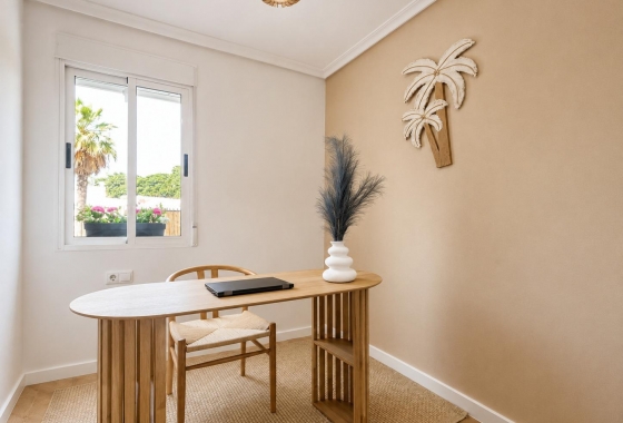 Resale - Townhouse - Orihuela Costa - Punta Prima