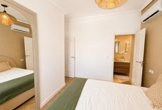Resale - Townhouse - Orihuela Costa - Punta Prima