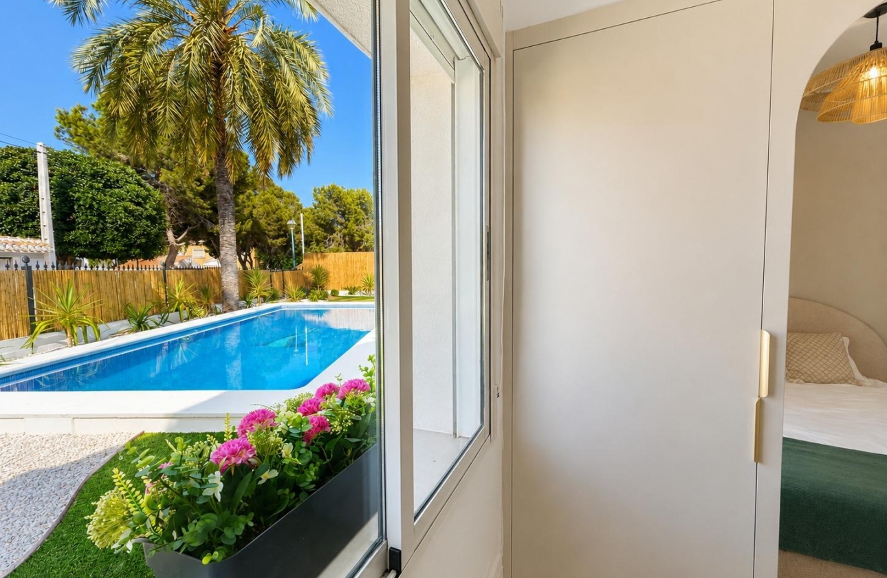 Resale - Townhouse - Orihuela Costa - Punta Prima