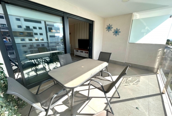 Resale - Apartment - Dehesa de campoamor - Campoamor