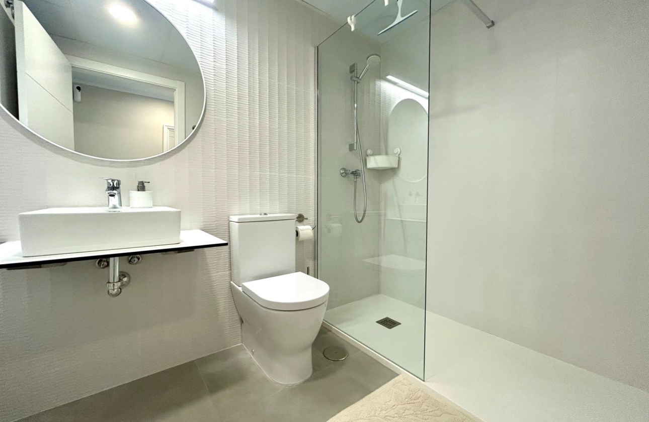 Resale - Apartment - Dehesa de campoamor - Campoamor
