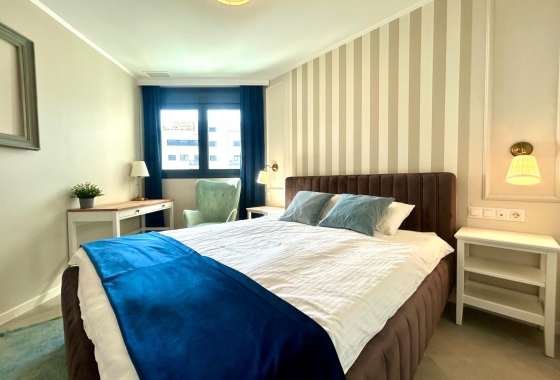 Resale - Apartment - Dehesa de campoamor - Campoamor