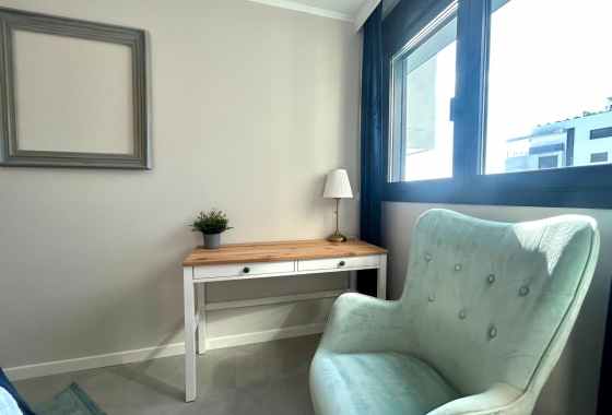 Resale - Apartment - Dehesa de campoamor - Campoamor