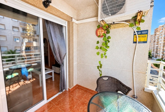 Resale - Apartment - Torrevieja - Nueva Torrevieja