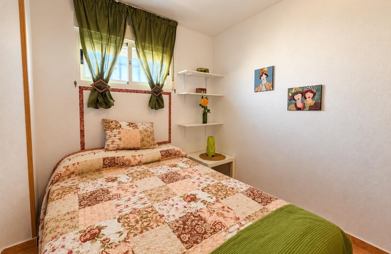 Resale - Apartment - Torrevieja - Nueva Torrevieja
