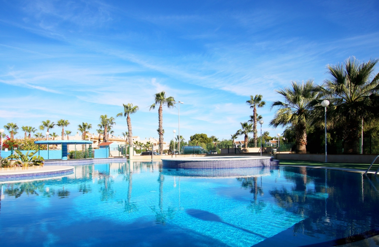 Wiederverkauf - Wohnung - Orihuela Costa - Agua Marina