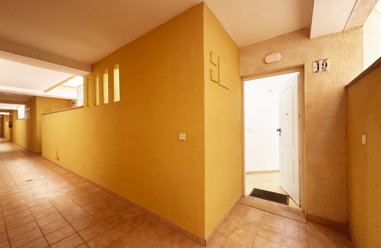 Wiederverkauf - Wohnung - Orihuela Costa - Agua Marina