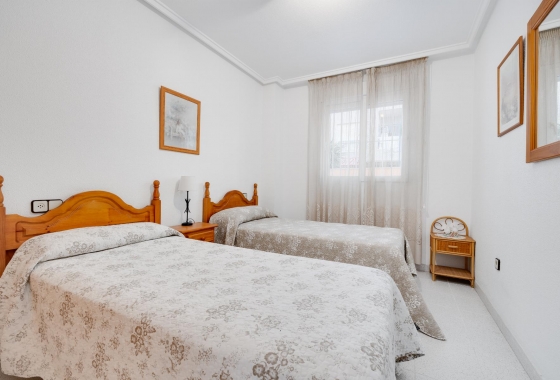 Wiederverkauf - APARTAMENTO - Torrevieja - playa de los naufragos