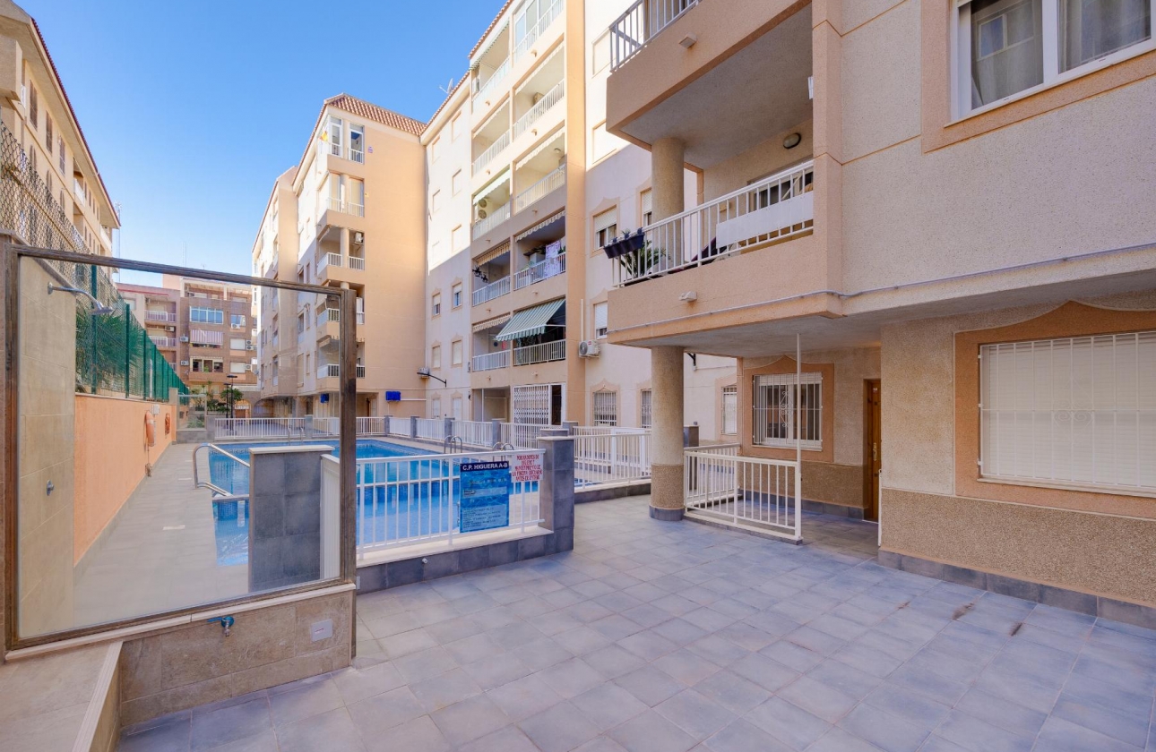 Wiederverkauf - APARTAMENTO - Torrevieja - playa de los naufragos