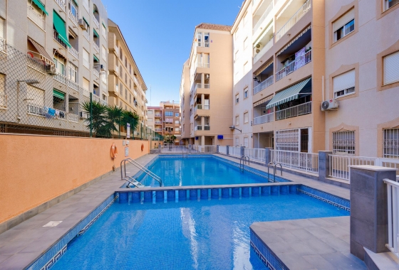 Wiederverkauf - APARTAMENTO - Torrevieja - playa de los naufragos