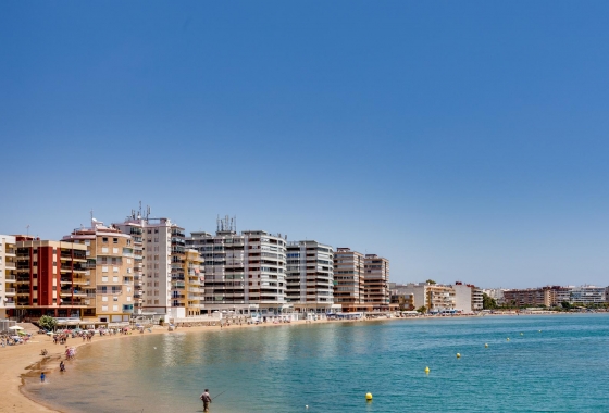 Wiederverkauf - APARTAMENTO - Torrevieja - playa de los naufragos