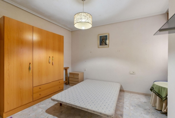 Resale - Apartment - Torrevieja - Centro