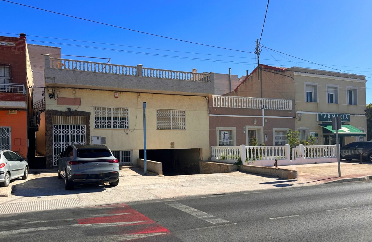 Resale - Townhouse - Orihuela - Bigastro