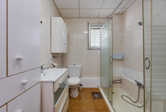 Resale - Apartment - Torrevieja - Playa del Acequión