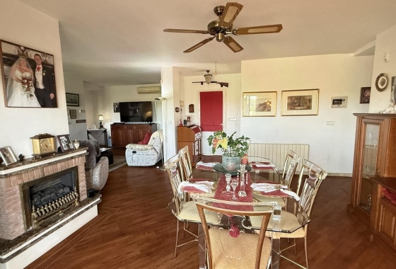 Resale - Villa - Dehesa de Campoamor - Las Ramblas Golf