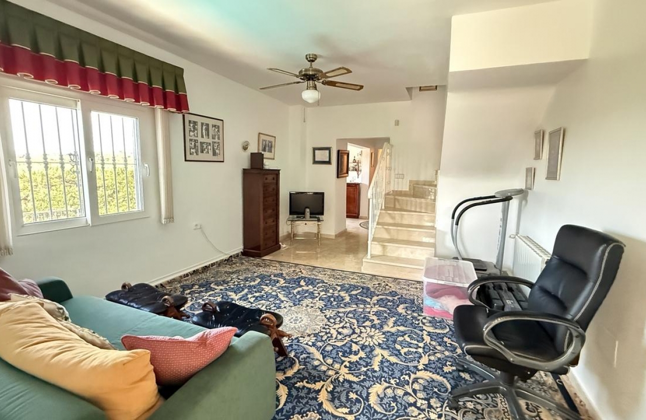 Resale - Villa - Dehesa de Campoamor - Las Ramblas Golf