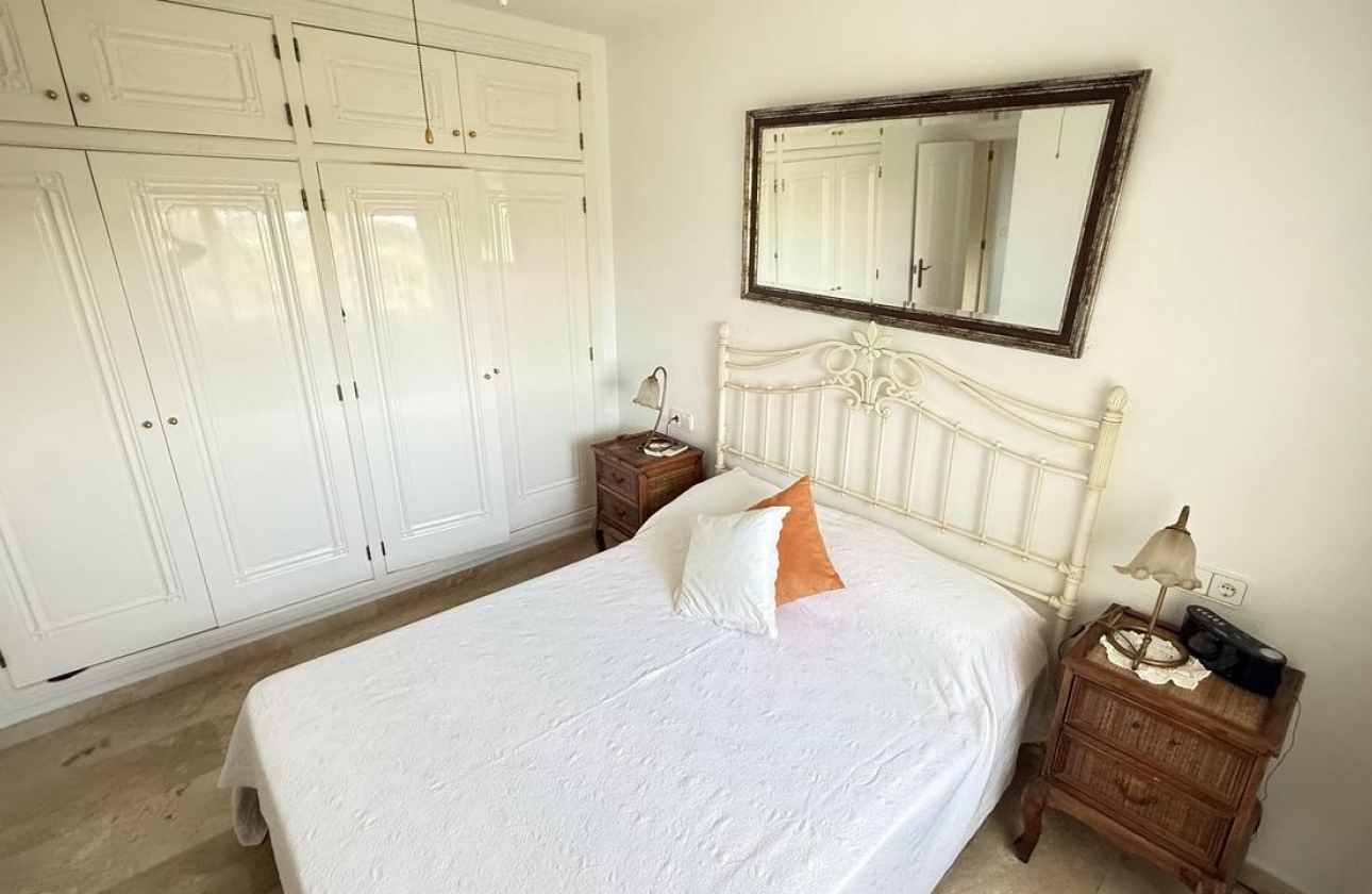 Resale - Villa - Dehesa de Campoamor - Las Ramblas Golf