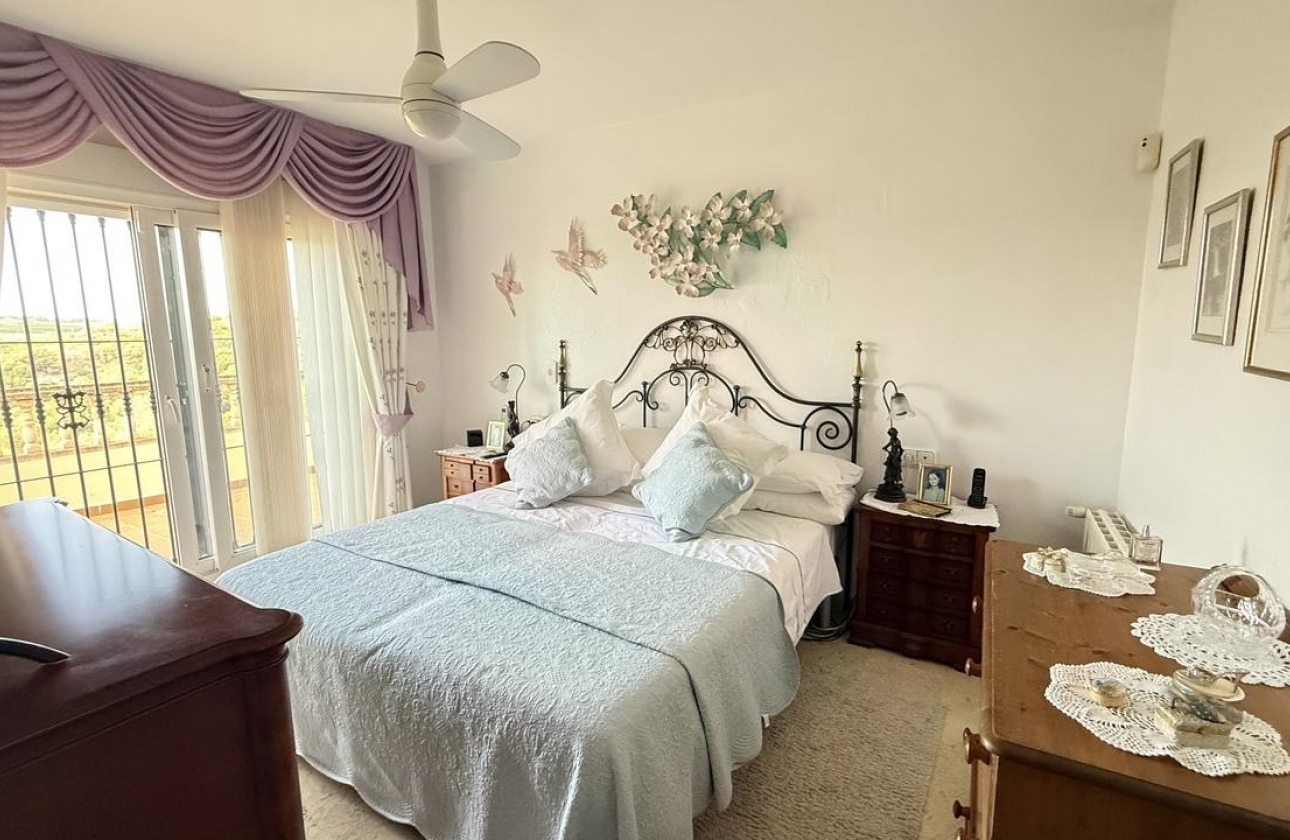 Resale - Villa - Dehesa de Campoamor - Las Ramblas Golf