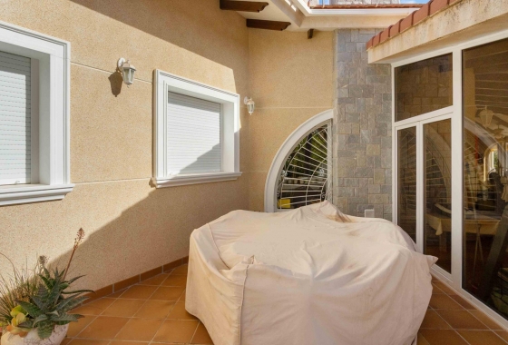 Resale - Villa - Cabo Roig - MUY CERCA DE LA PLAYA