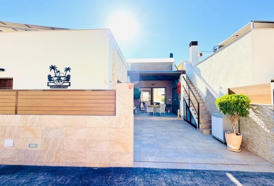 Resale - Villa - Los Montesinos - La Herada