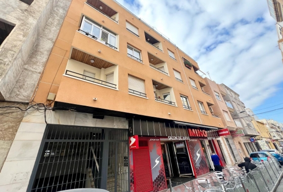 Wiederverkauf - Wohnung - Torrevieja - Centro