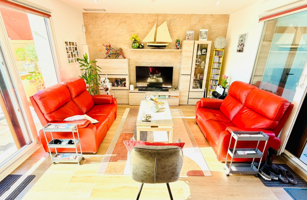 Resale - Villa - Los Montesinos - La Herada