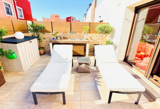 Resale - Villa - Los Montesinos - La Herada