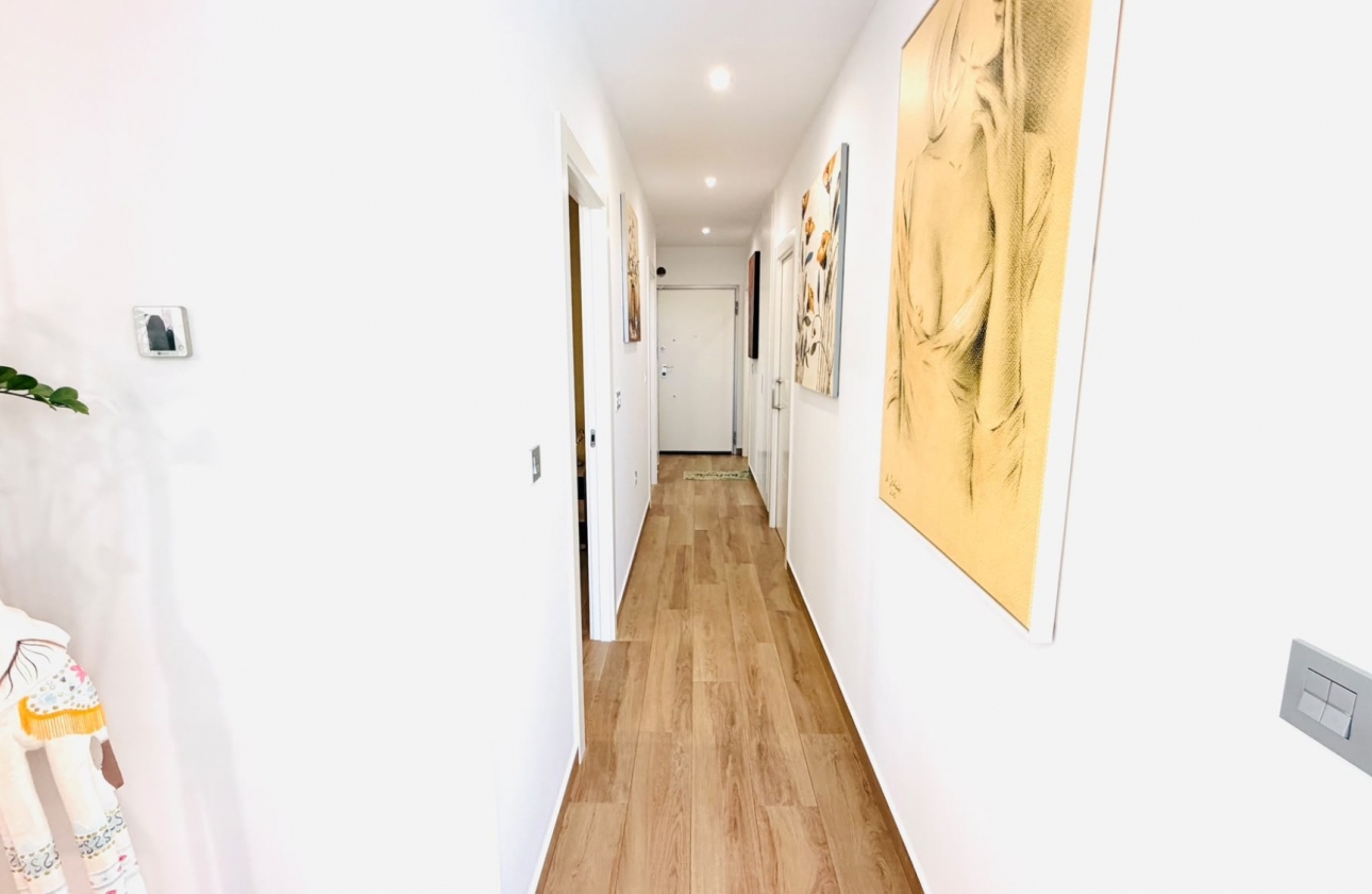 Resale - Villa - Los Montesinos - La Herada