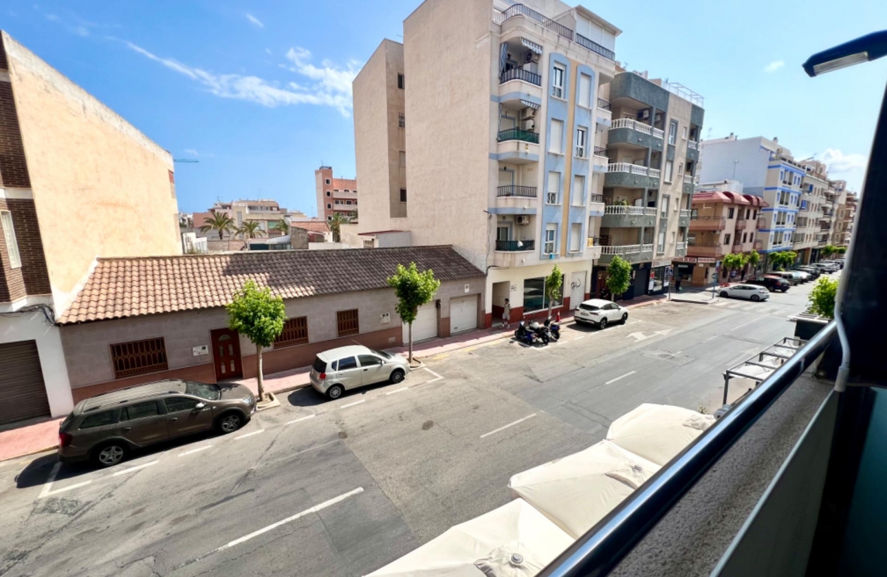 Revente - Appartement - Torrevieja - Centro