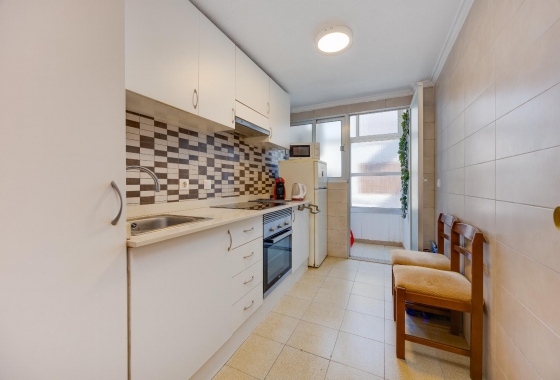Resale - Apartment - Torrevieja - Playa del Acequión