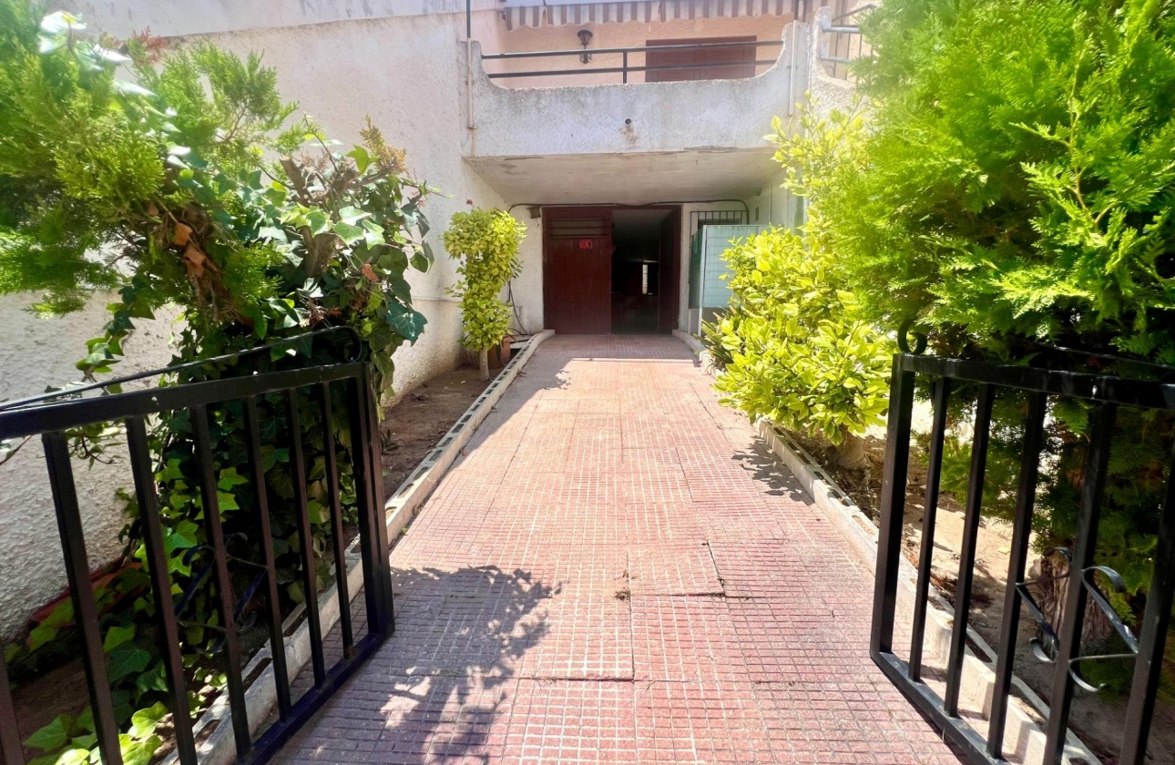 Resale - terraced house - Torrevieja - Los balcones