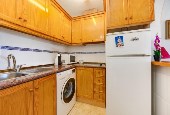 Resale - Apartment - Torrevieja - Playa del Acequión