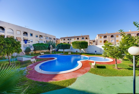 Resale - Apartment - Torrevieja - Playa del Acequión
