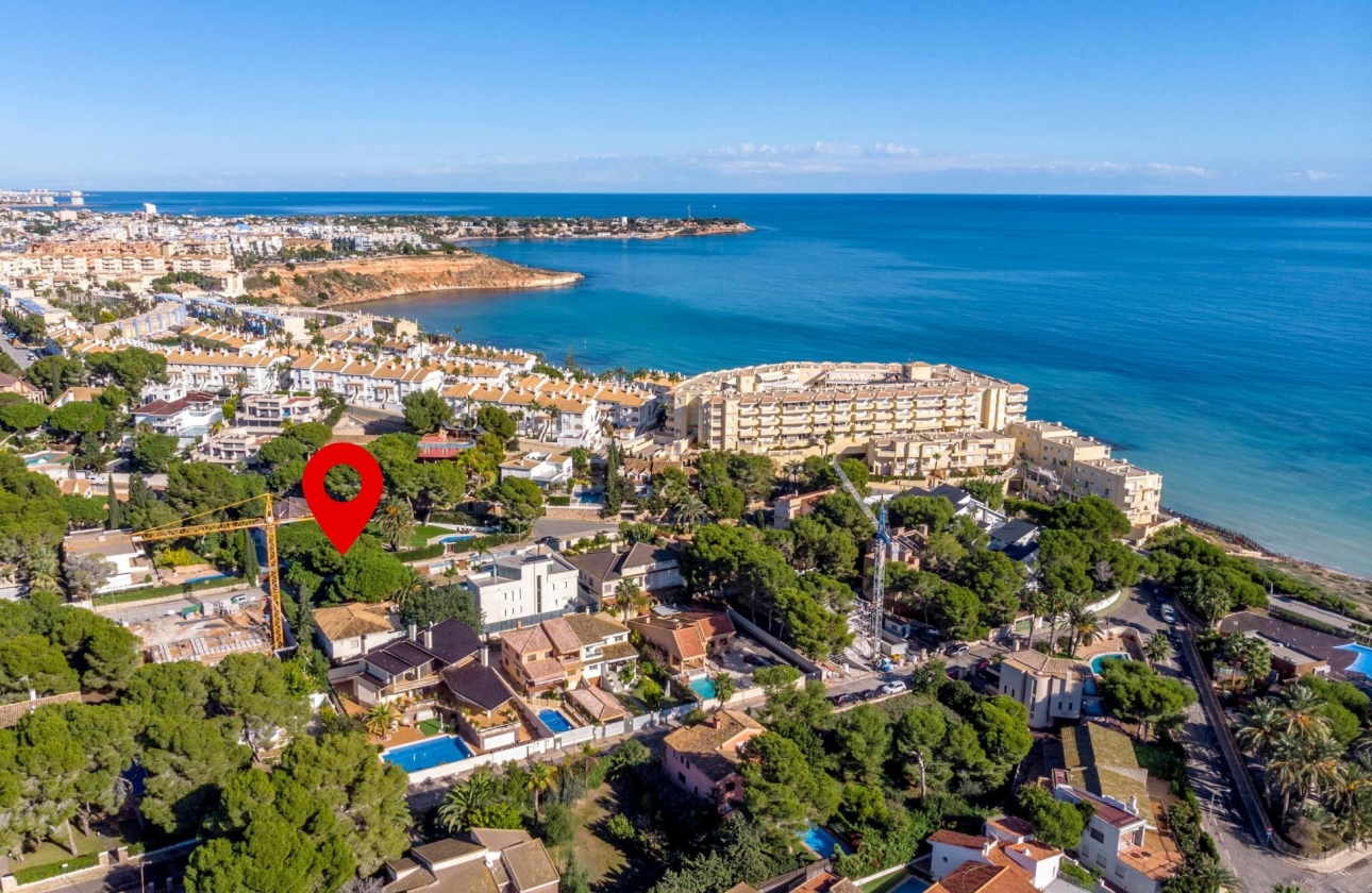 Resale - Villa - Orihuela Costa - Campoamor