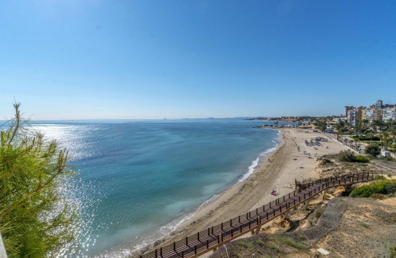 Resale - Villa - Orihuela Costa - Campoamor