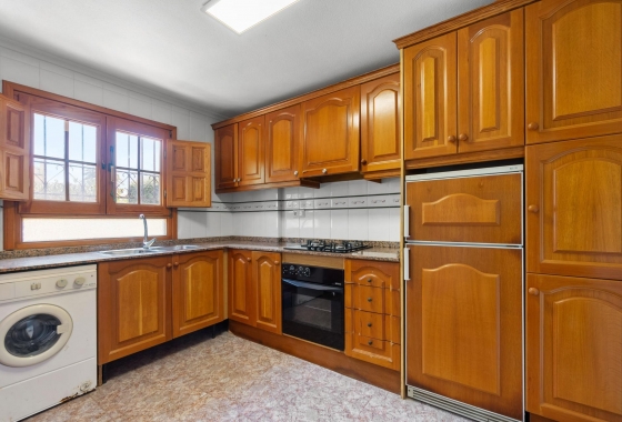 Reventa - Villa - Torrevieja - Los altos