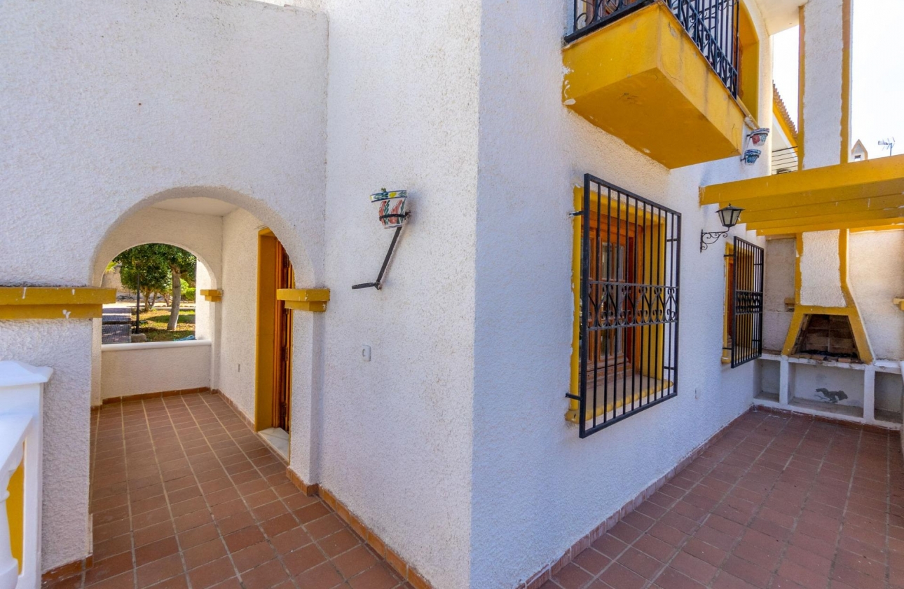 Wiederverkauf - Villa - Torrevieja - Los altos