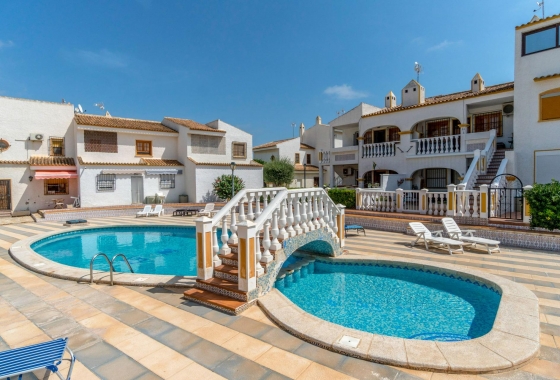 Wiederverkauf - Villa - Torrevieja - Los altos