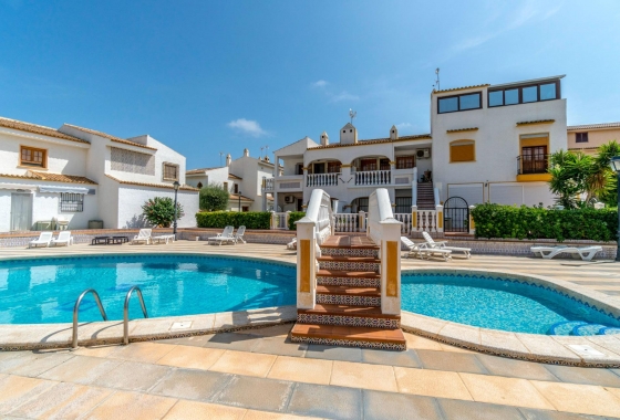 Reventa - Villa - Torrevieja - Los altos