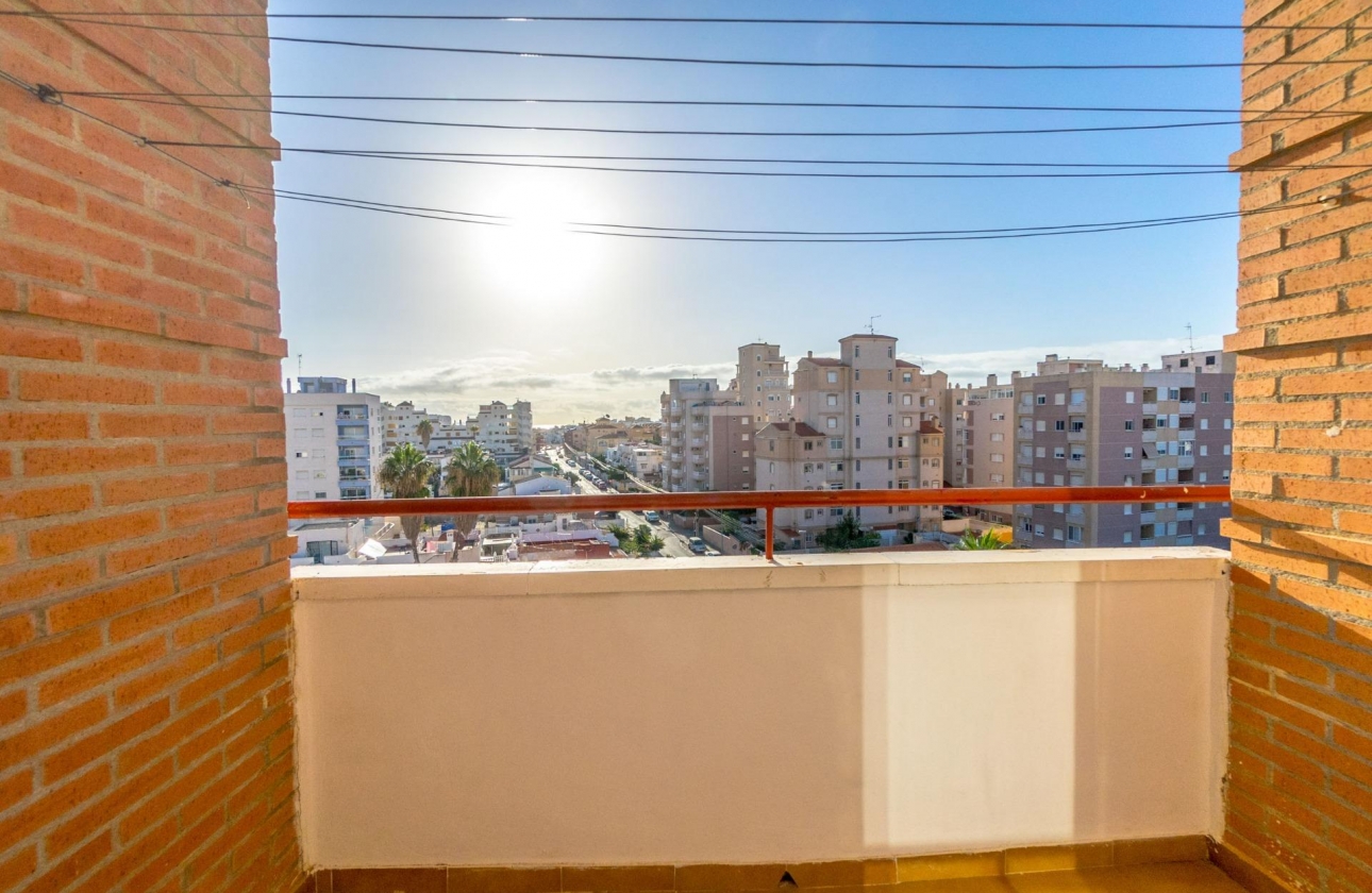 Revente - Appartement - Torrevieja - Nueva Torrevieja