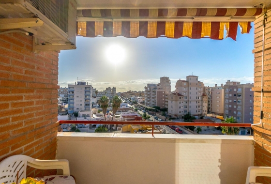 Revente - Appartement - Torrevieja - Nueva Torrevieja