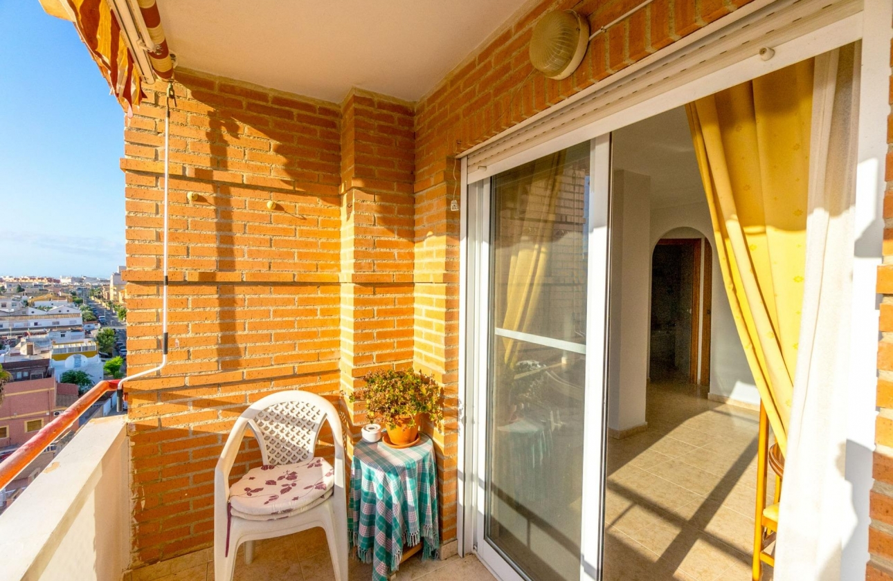 Resale - Apartment - Torrevieja - Nueva Torrevieja