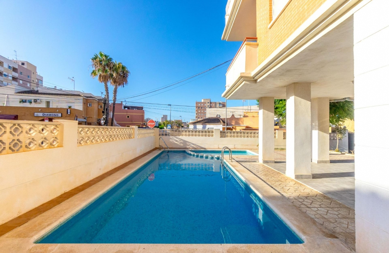 Wiederverkauf - Wohnung - Torrevieja - Nueva Torrevieja