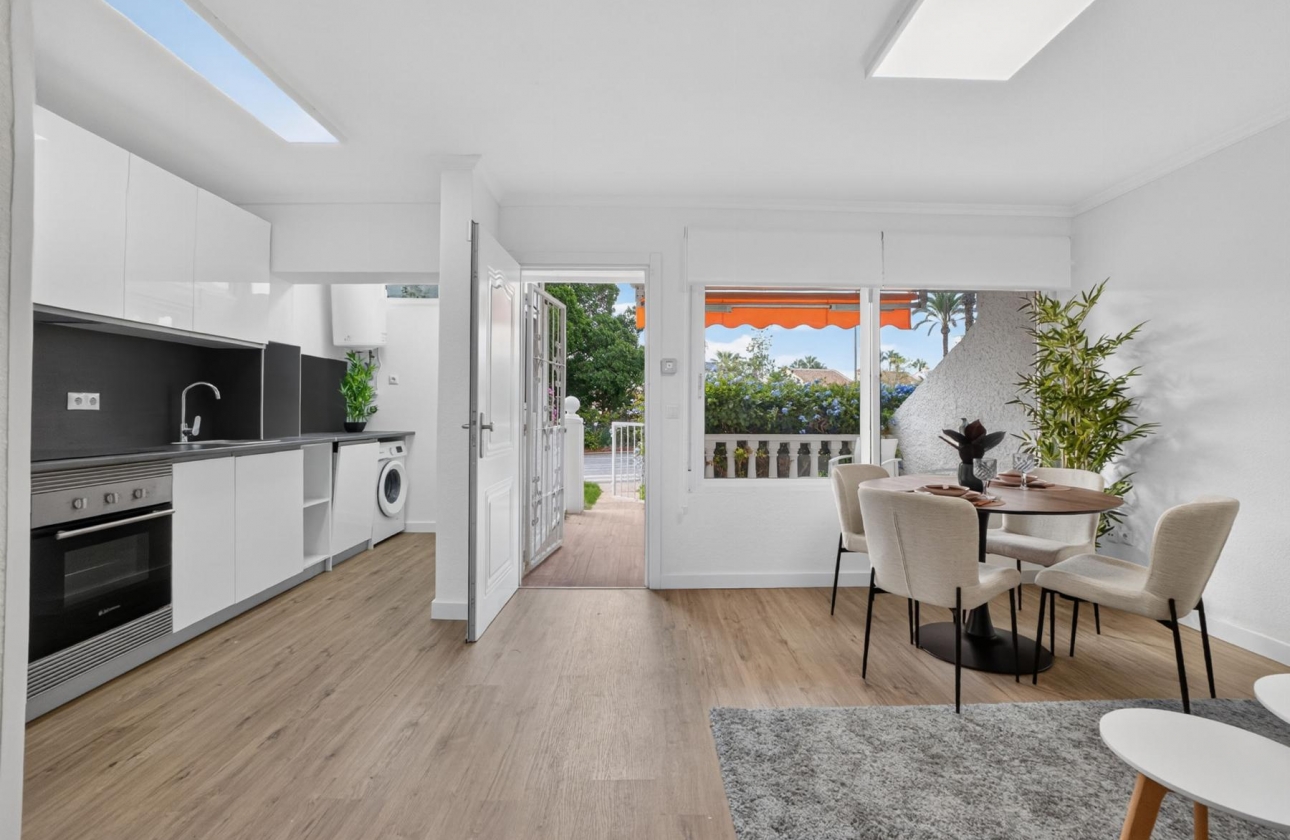 Revente - Bungalow - Orihuela Costa - Villamartin