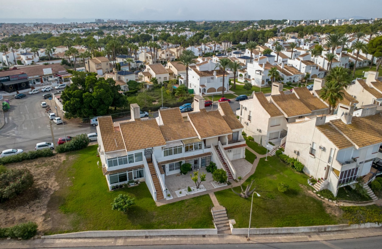 Wiederverkauf - Bungalow - Orihuela Costa - Villamartin