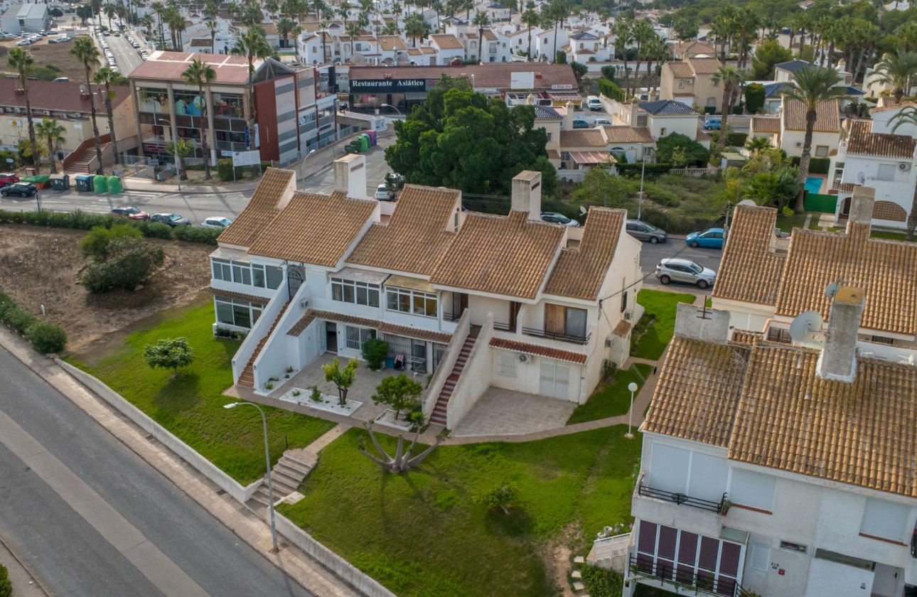 Wiederverkauf - Bungalow - Orihuela Costa - Villamartin